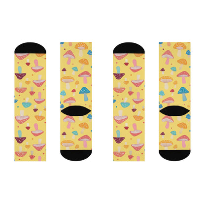 Butter Yellow Spotted Mushroom Crew Socks