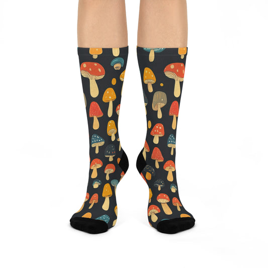 Mushroom Cushioned Crew Socks | Black 002