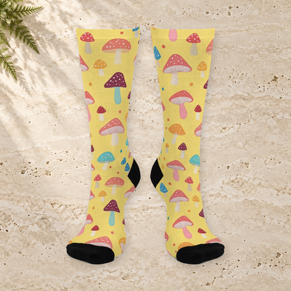 Butter Yellow Spotted Mushroom Crew Socks